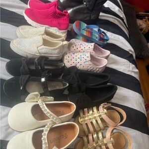 9 Pairs of Little Kid Girls size 7 Shoes/ HUGE LOT/ Sneakers, dress shoes,sandal